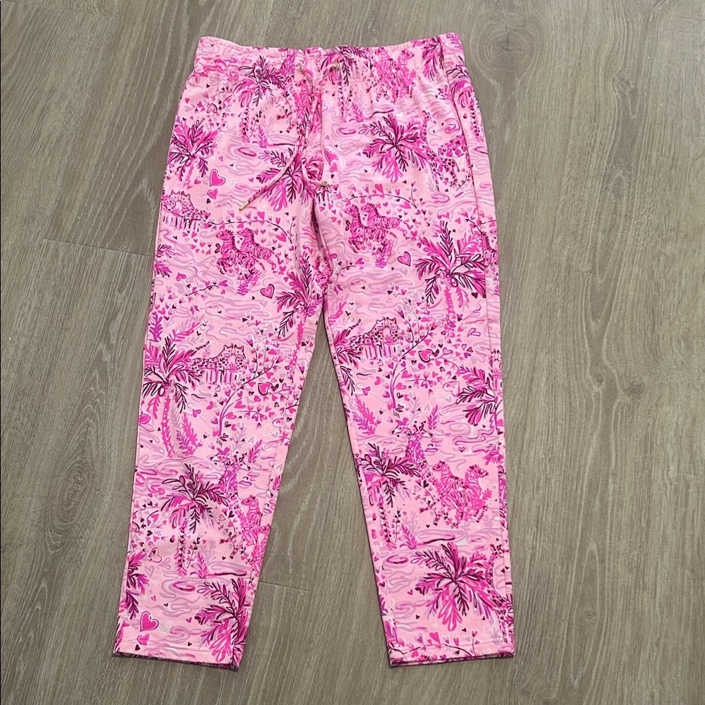 Lilly Pulitzer Pink Tropical Print Cropped Pants